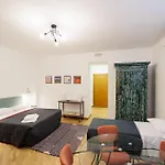 Dante Studio Apartment Super Central Next Metro By Houseinnaples