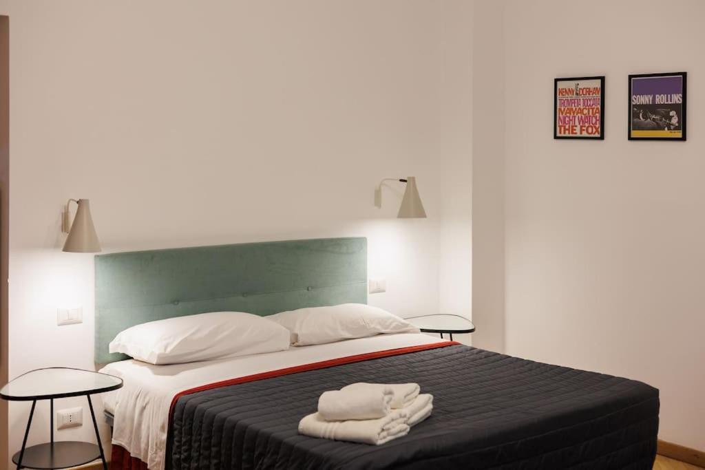 Apartment Dante Super Next Metro By Houseinnaples