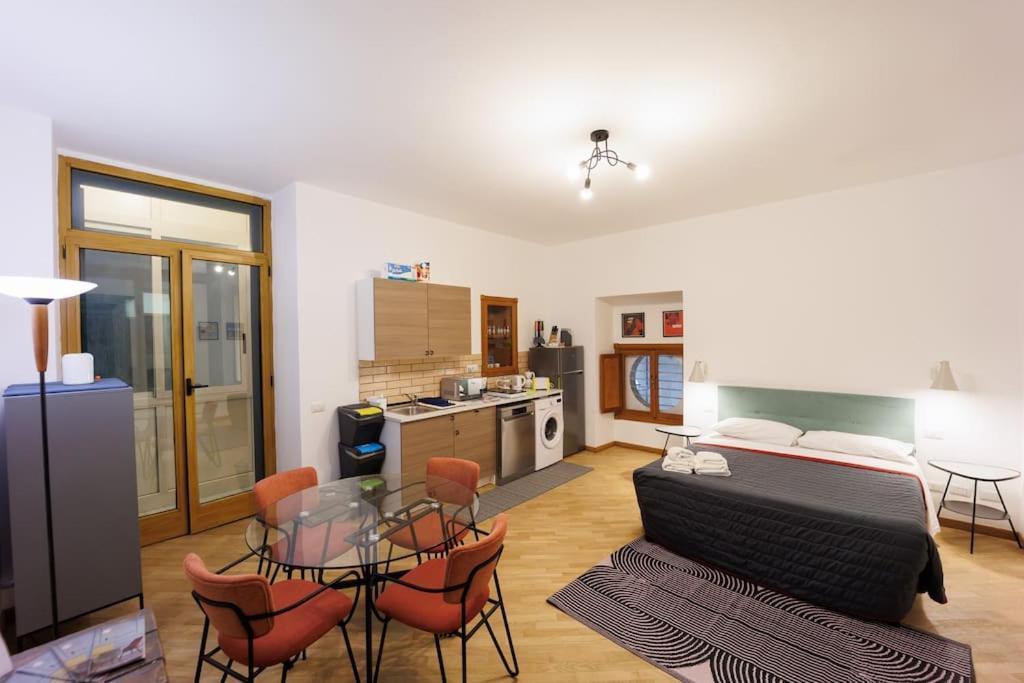 Dante Super Next Metro By Houseinnaples